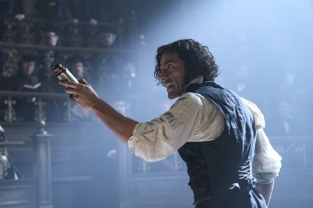 Oscar Isaac as Victor Frankenstein in “Frankenstein” directed by Guillermo del Toro.
Photo Credit: Ken Woroner / Netflix