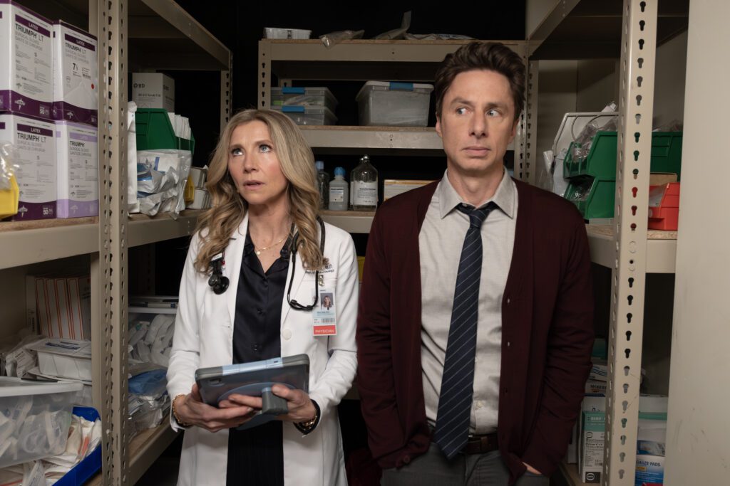 SCRUBS - "Episode 101" (Disney/Jeff Weddell)
SARAH CHALKE, ZACH BRAFF